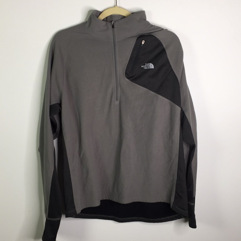 The North Face L Gray  Fleece pullover